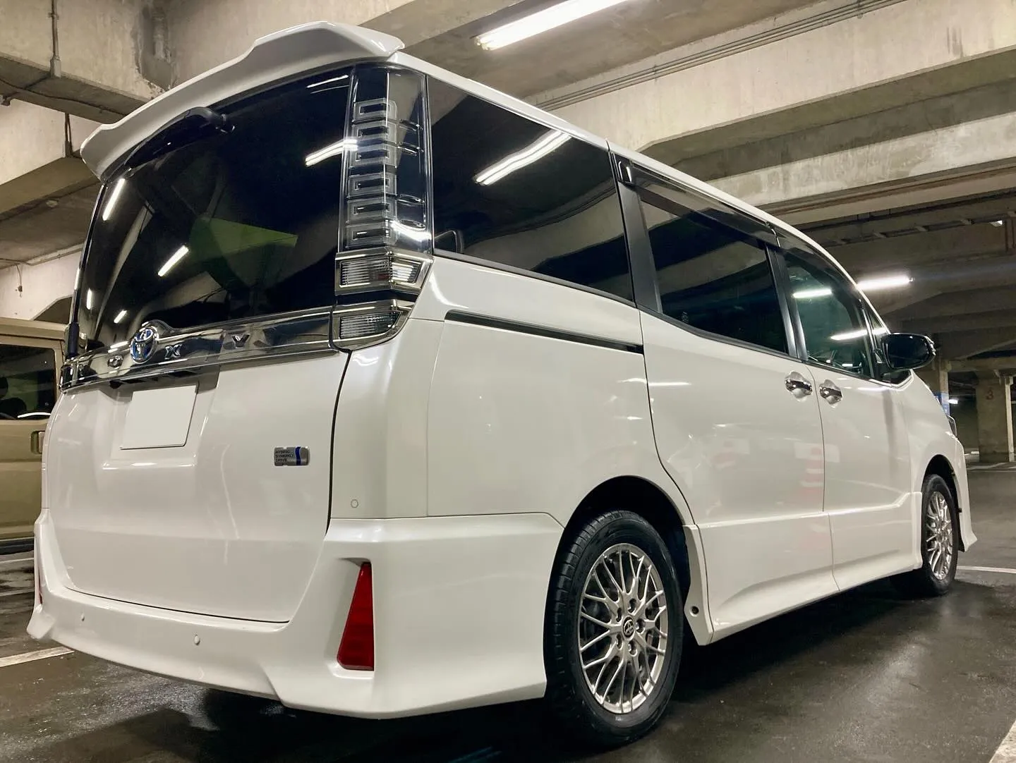 桐生ドンキ🐧 本日よりイベント出店中🎶 ヴォクシー リピータ...