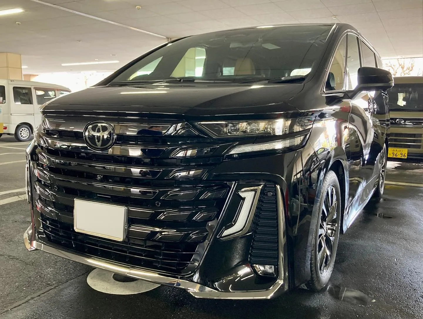 下館ドンキ🐧 只今イベント出店中🎶 ヴェルファイア リピータ...