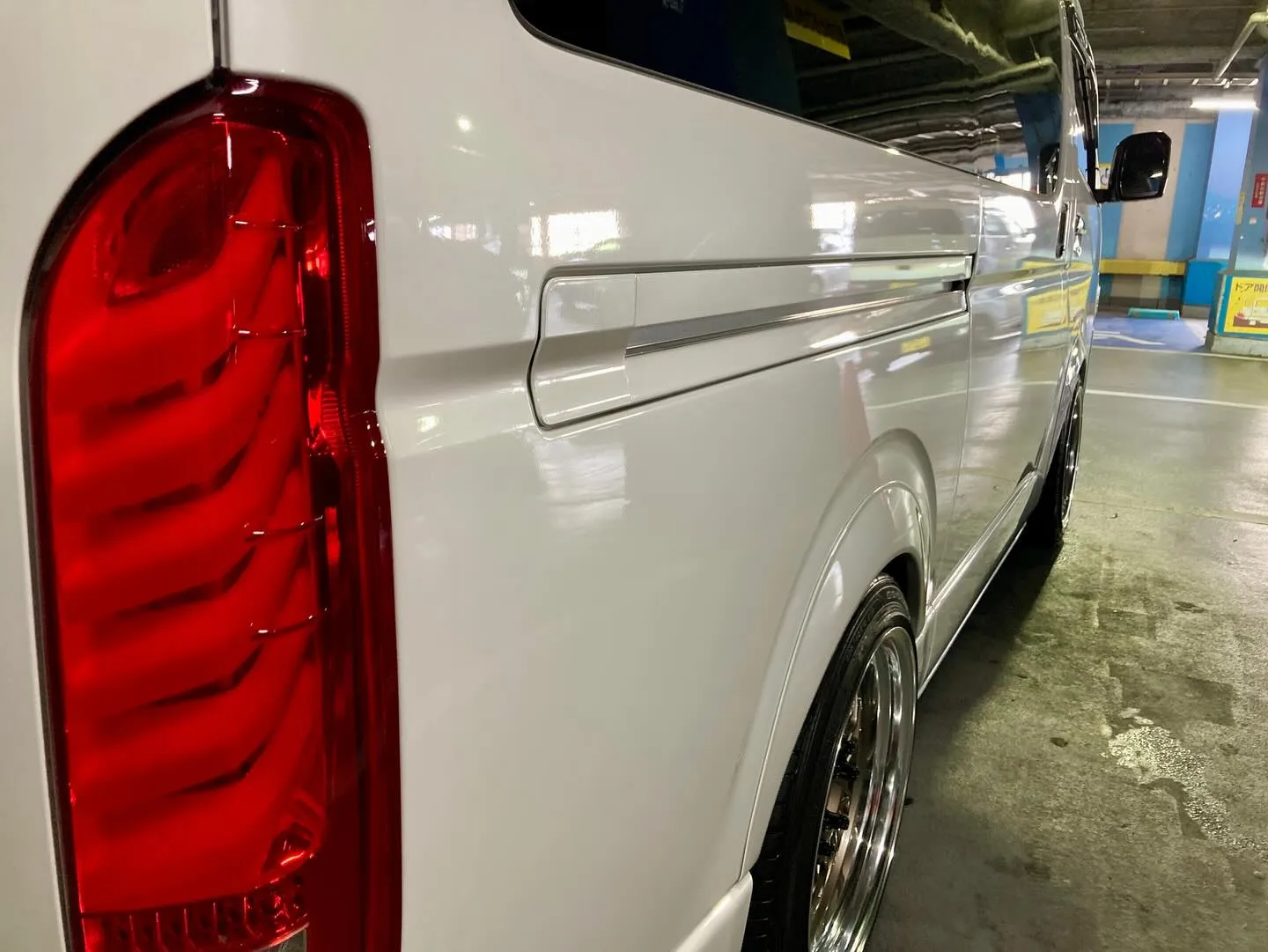 メガ柏ドンキ🐧 只今イベント出店中🎶 ハイエース ご新規様🚘