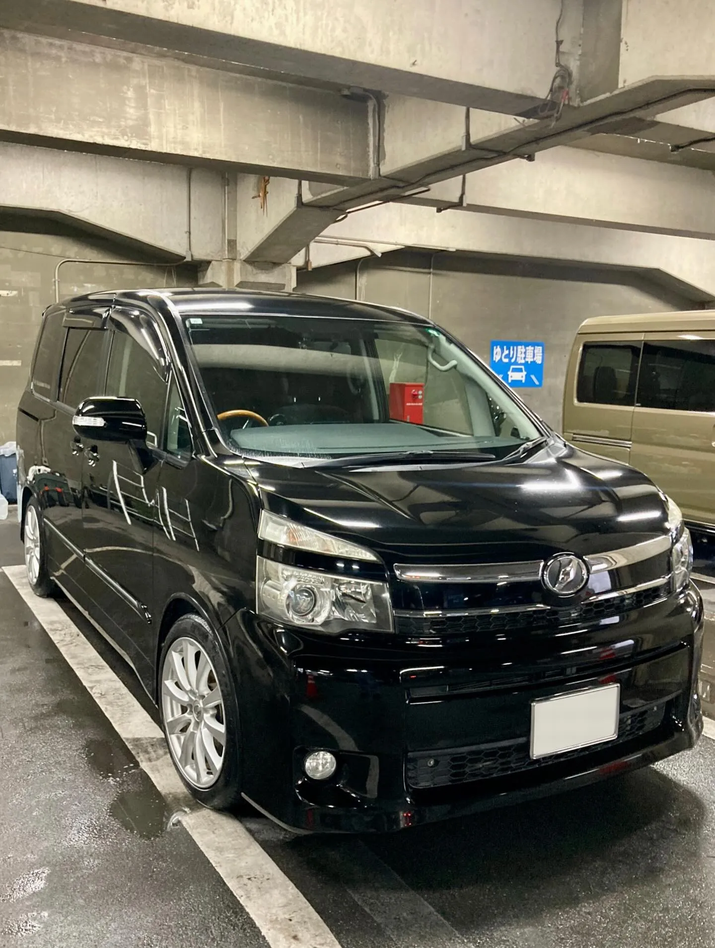 メガ桐生ドンキ🐧 本日よりイベント出店中🎶 ヴォクシー ご新...